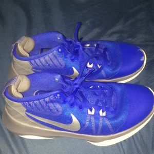 Women's Basketball Shoes